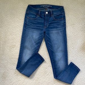 AMERICAN EAGLE - Jeans / Jegging - SIZE 4 Short